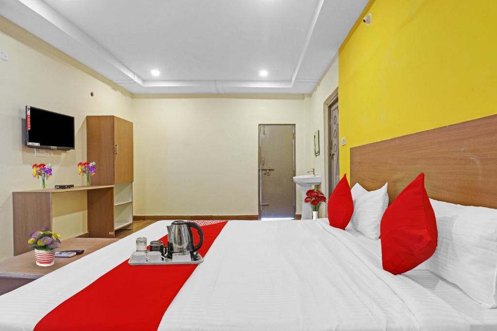 Секундерабад: Oyo 91582 Hotel Lavish Stay