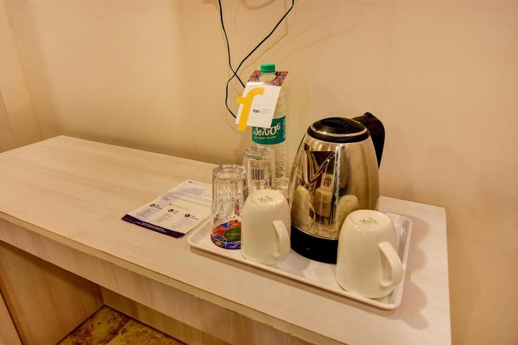Бангалор: FabHotel SRK Platinum Inn