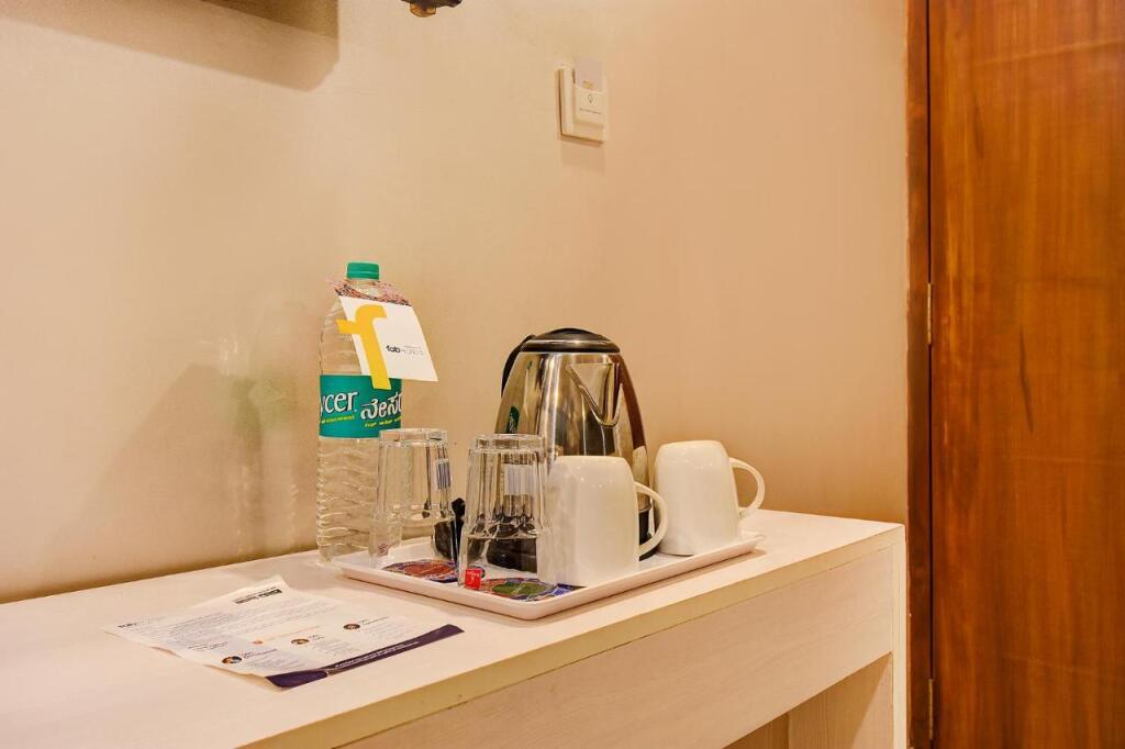 Бангалор: FabHotel SRK Platinum Inn