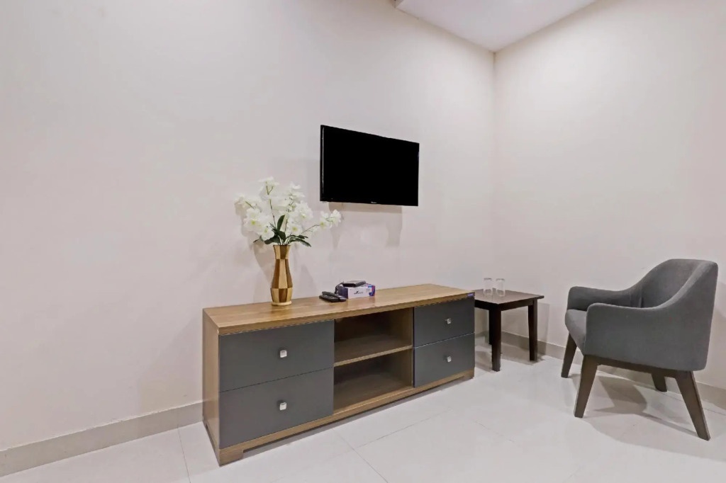 Нагпур: Flagship 82896 Hotel Girija Inn