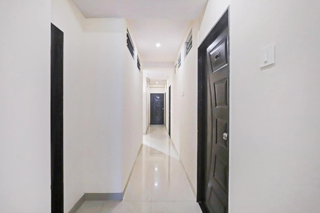 Нагпур: Flagship 82896 Hotel Girija Inn