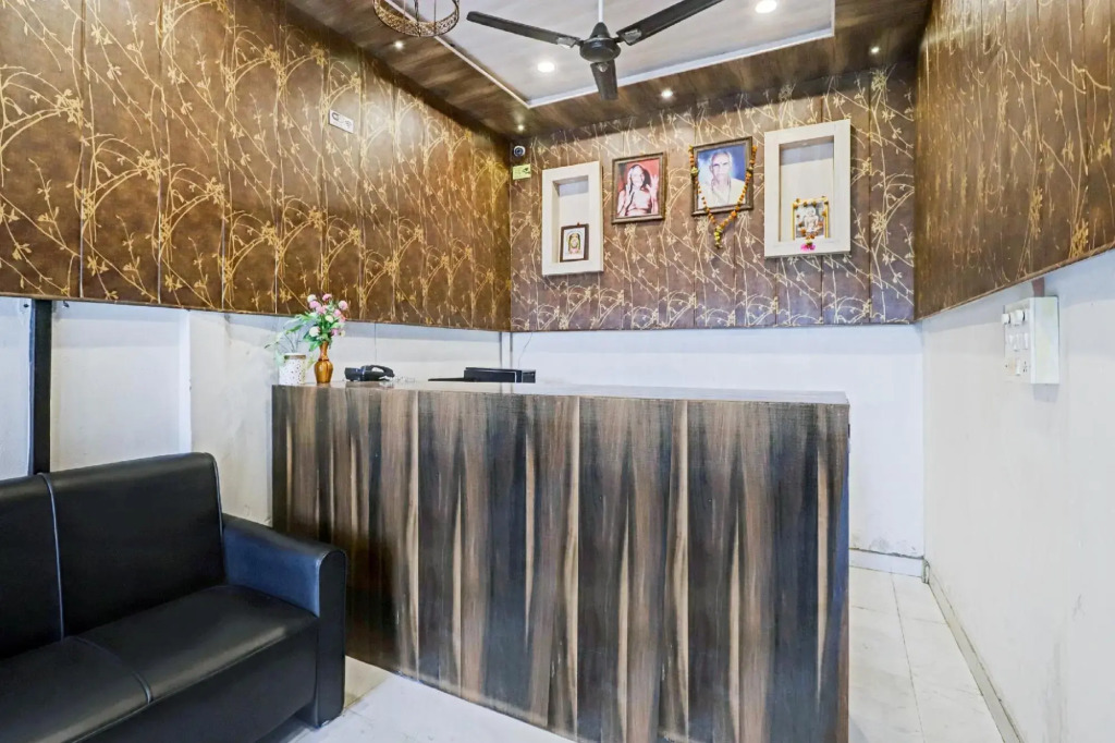 Нагпур: Flagship 82896 Hotel Girija Inn