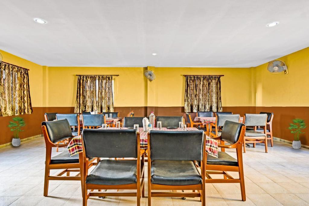 Удаипур: Oyo Flagship 87534 Hotel Rajshree Niwas