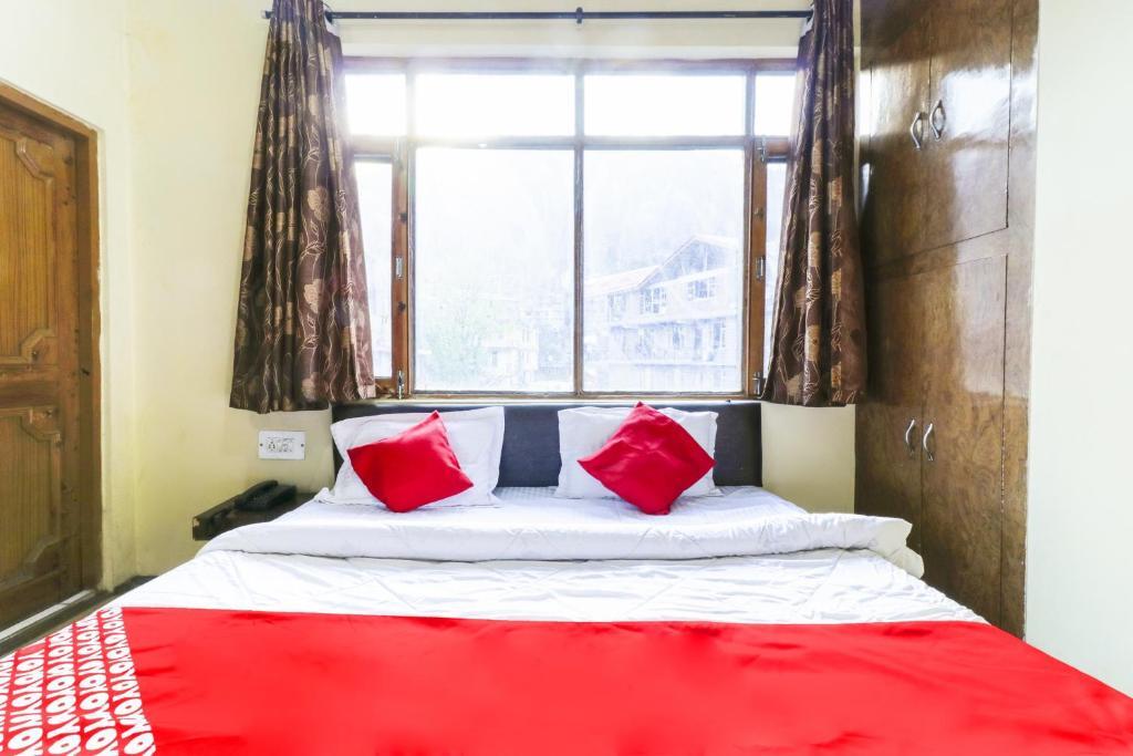 Манали: Oyo Mnl739 Manali Villa