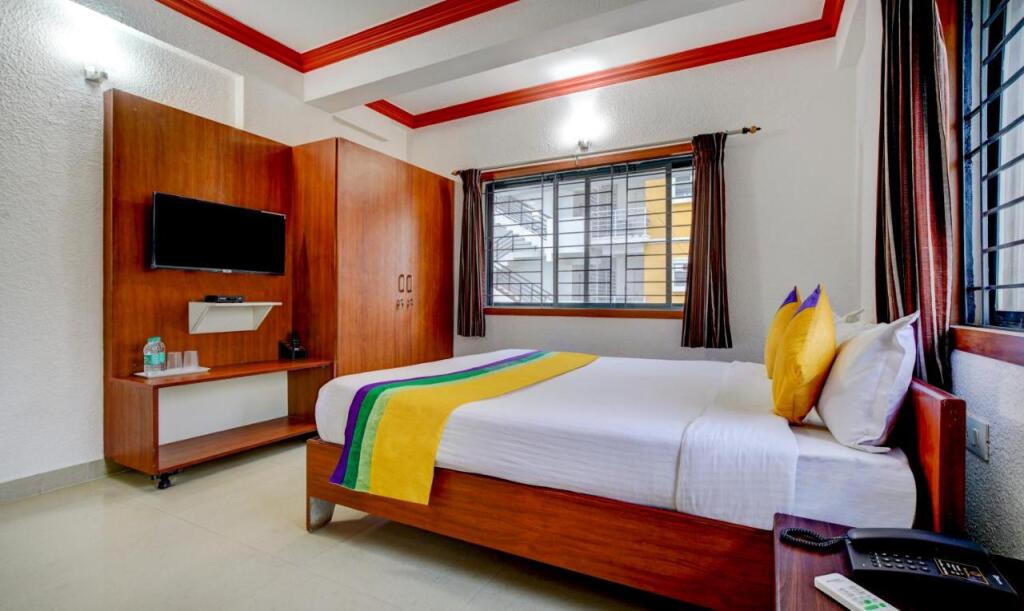 Бангалор: Hotel Nevesa Inn