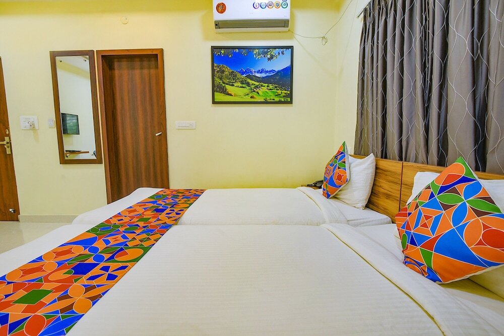 Бангалор: Fabhotel Purple Suites Inn