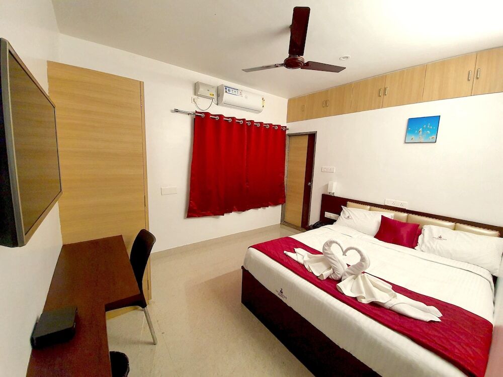 Бангалор: Sai Shreyas Residency