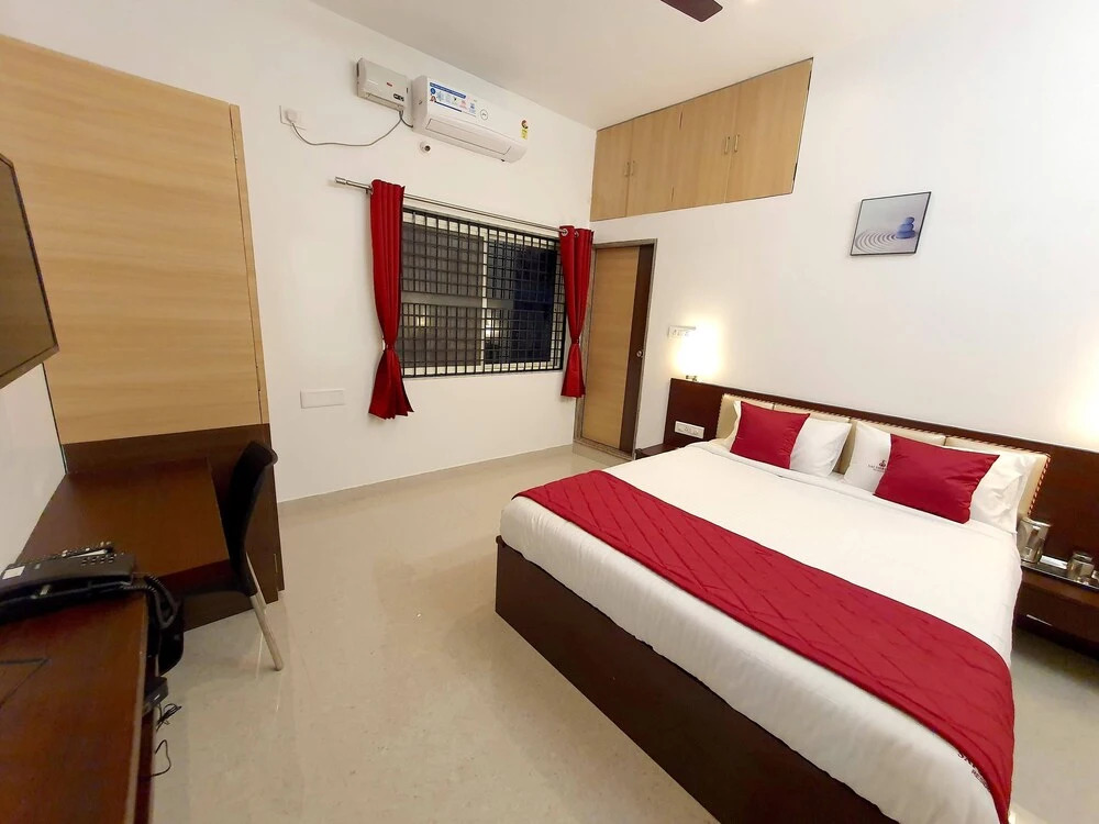 Бангалор: Sai Shreyas Residency
