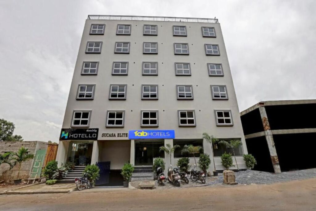 Fabhotel Tej — фото 1