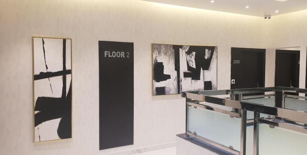 Бангалор: Hotel surya dev residency