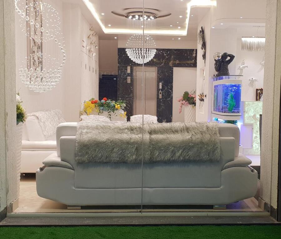 Бангалор: Hotel surya dev residency