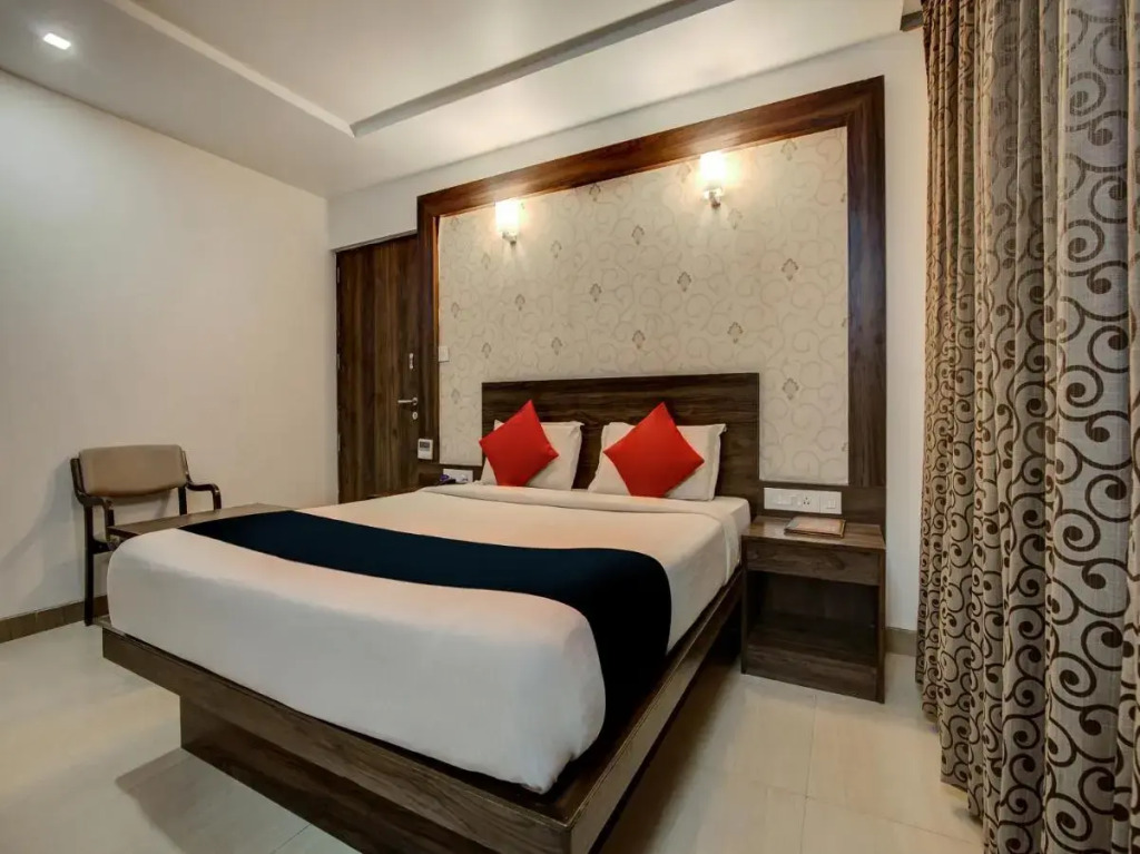 Бангалор: MySpace Hotels Silverstar