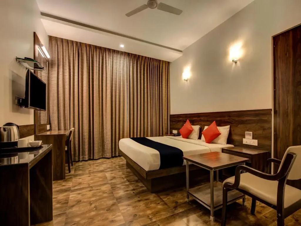 Бангалор: MySpace Hotels Silverstar