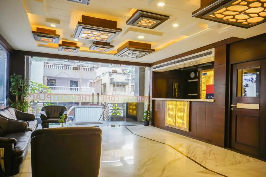 Бангалор: MySpace Hotels Silverstar