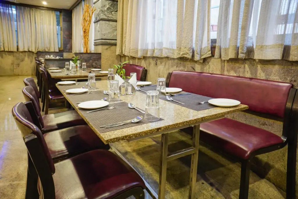Бангалор: MySpace Hotels Silverstar