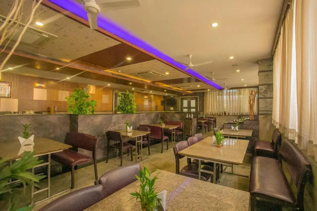 Бангалор: MySpace Hotels Silverstar