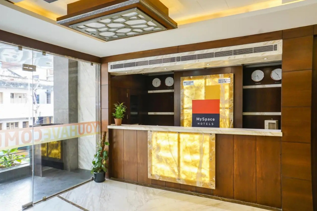 Бангалор: MySpace Hotels Silverstar