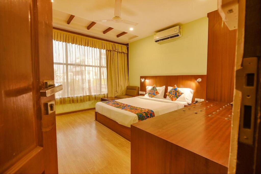 Бангалор: Fabhotel The Btm Palace