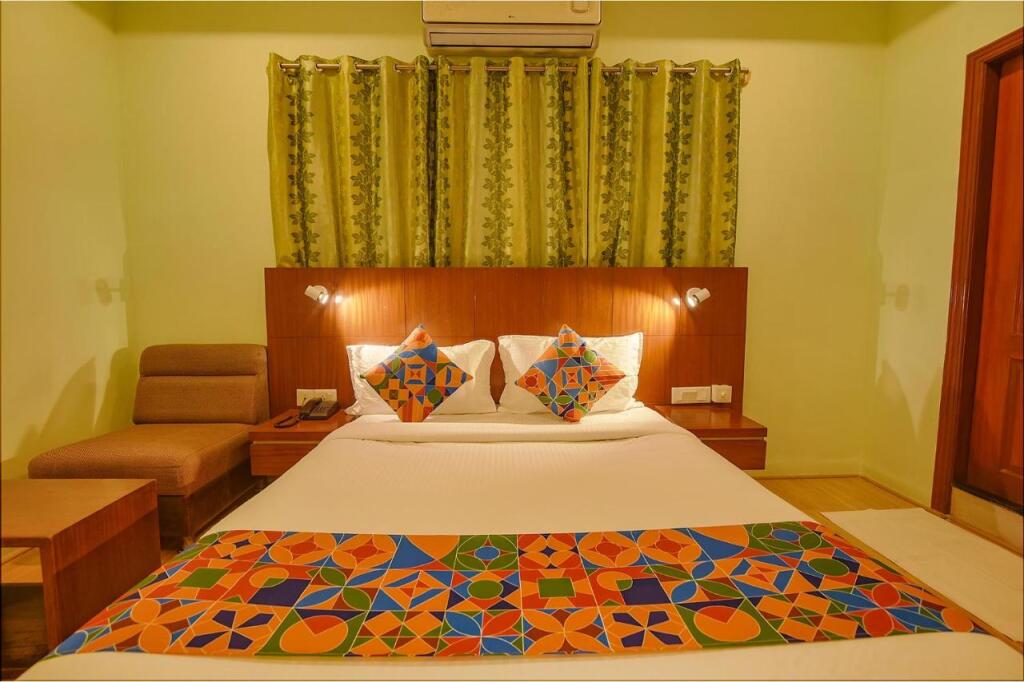Бангалор: Fabhotel The Btm Palace