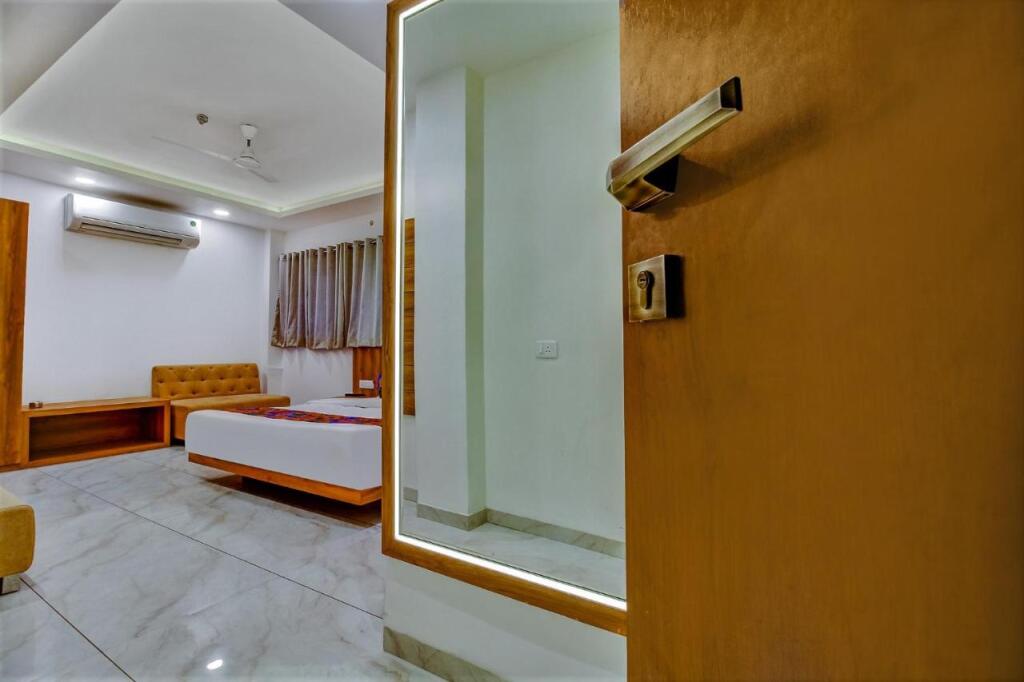 Бхопал: Fabhotel Prime Purple Orchid