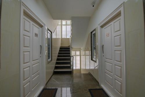 Бангалор: Sunshine Suites Premium