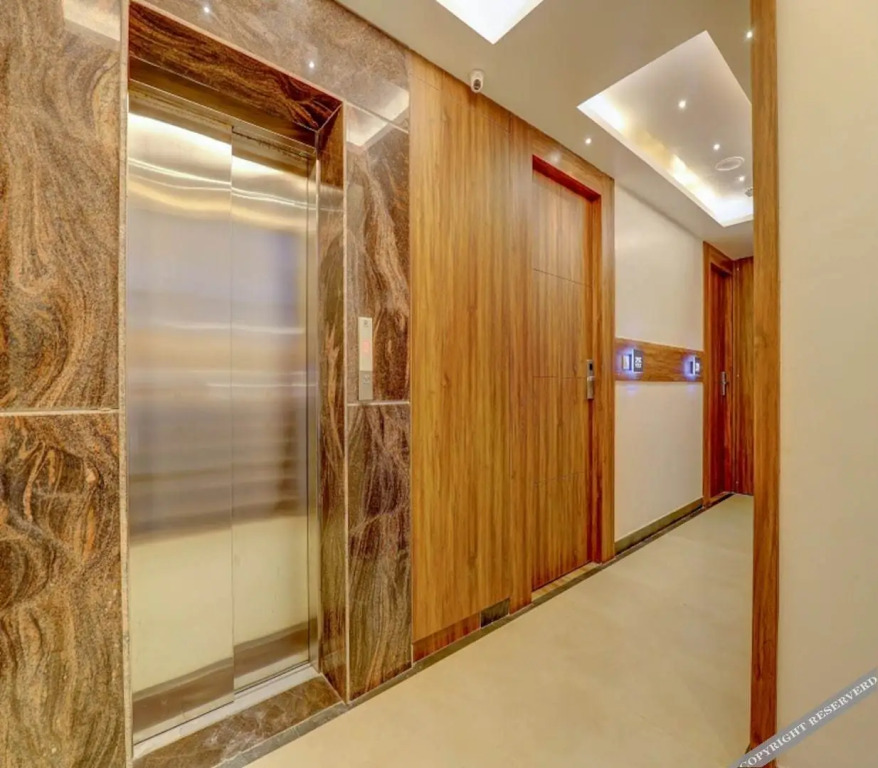 Бангалор: MySpace Triton Suites