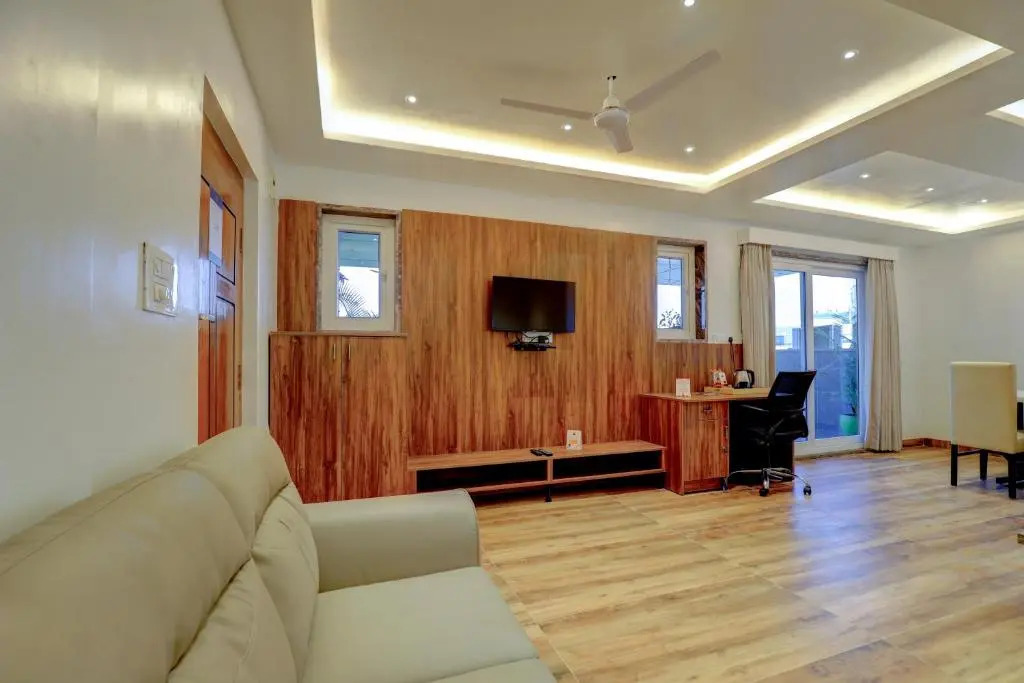 Бангалор: MySpace Triton Suites