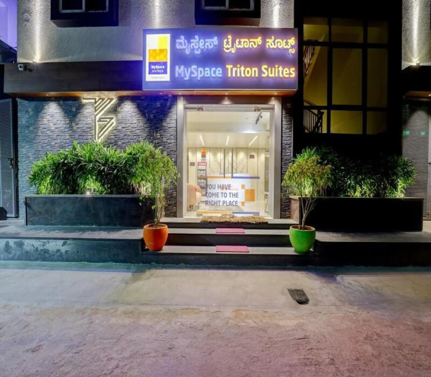 Бангалор: MySpace Triton Suites