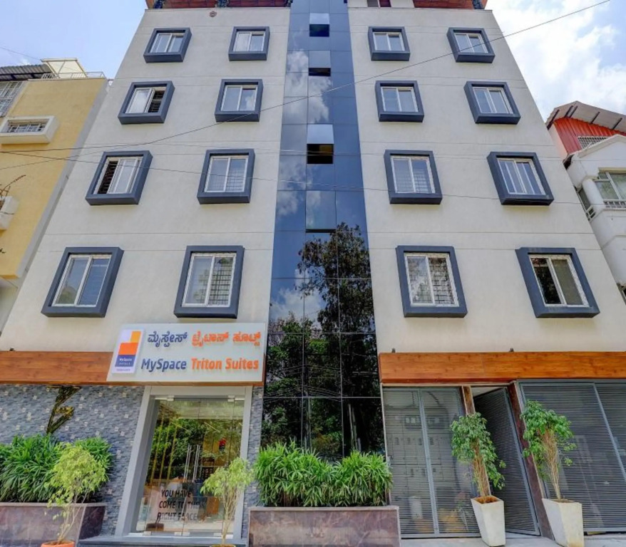 Бангалор: MySpace Triton Suites