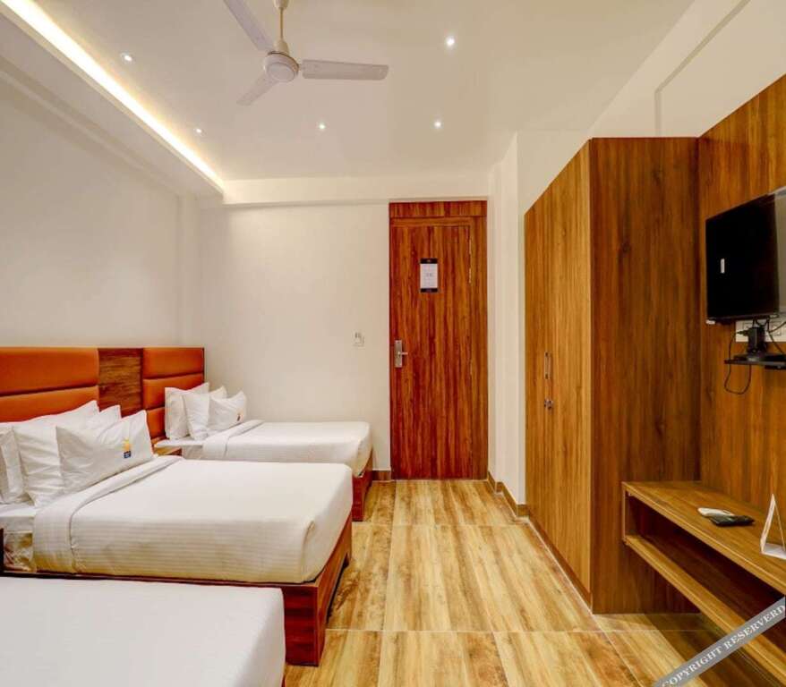 Бангалор: MySpace Triton Suites