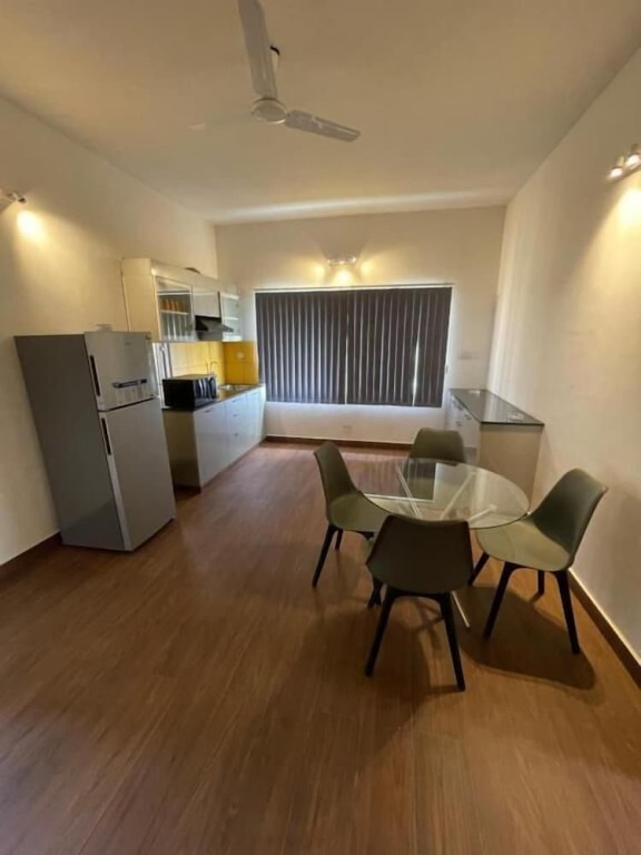 Бангалор: Eiffel Suites