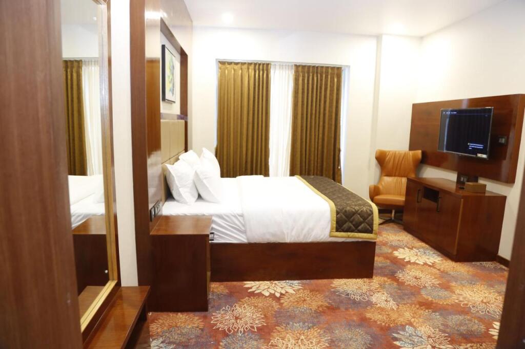 Бангалор: Hotel Leroy Grand