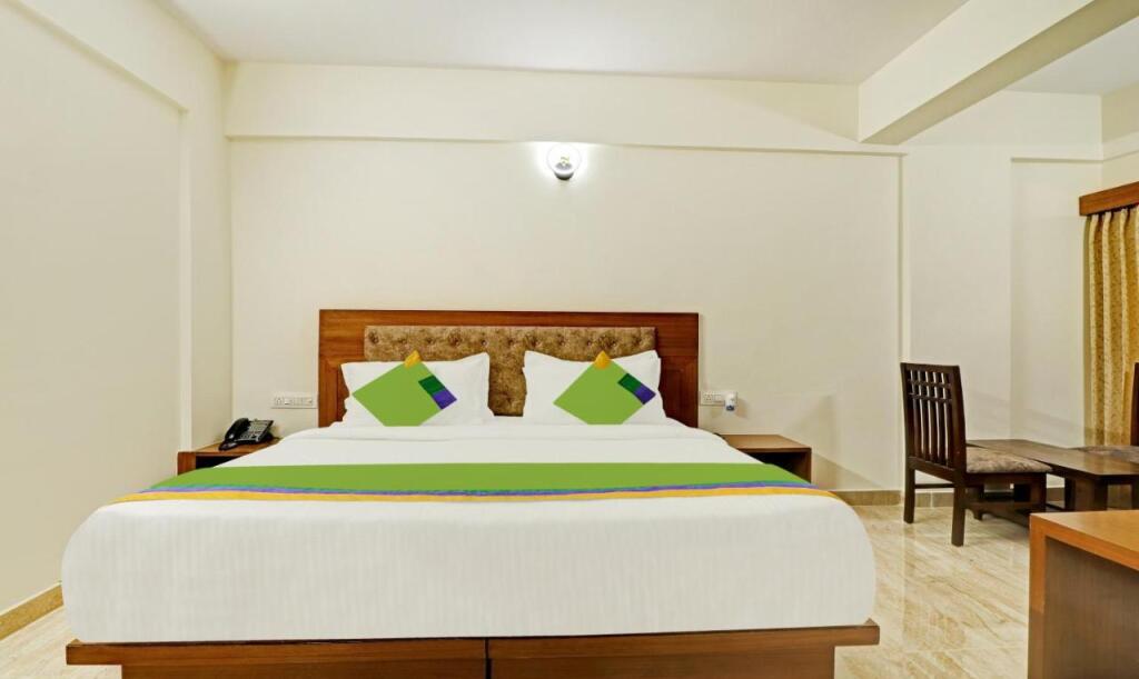 Бангалор: Treebo Celebrity Hotels And Suites