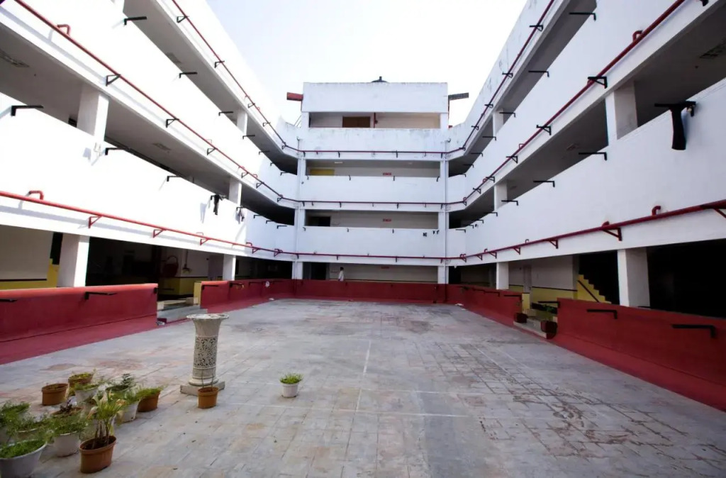 Батасингарам: Ramoji Sahara Shared Accommodation