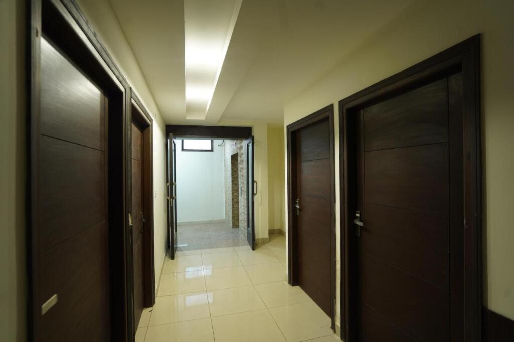 Лудхиана: OYO 86335 Hotel Grey Orchid