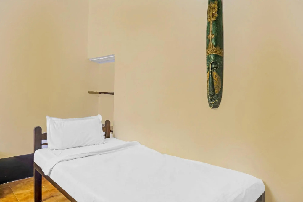 Анджуна: OYO 86419 Guru Guest House