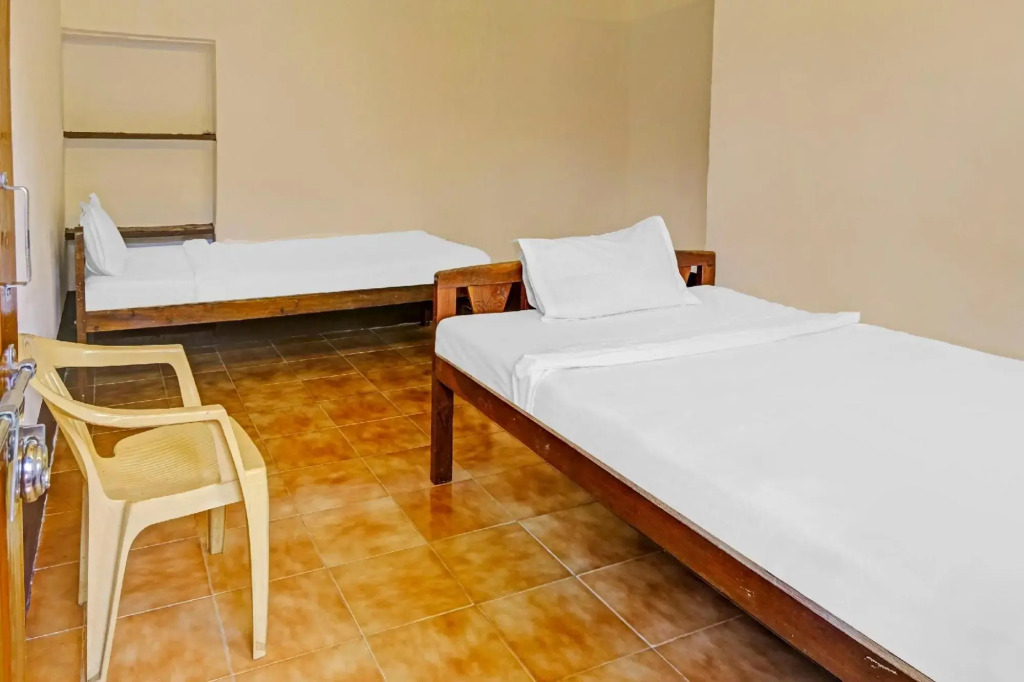 Анджуна: OYO 86419 Guru Guest House
