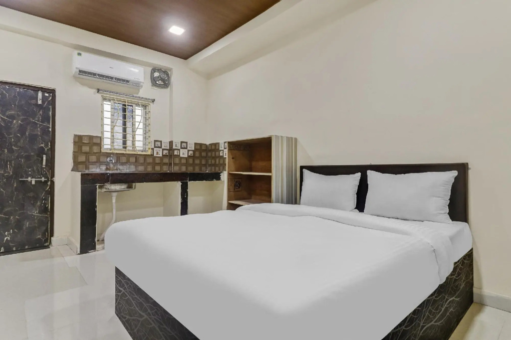 Шамшабад: OYO 86527 Hotel Vijay Residency