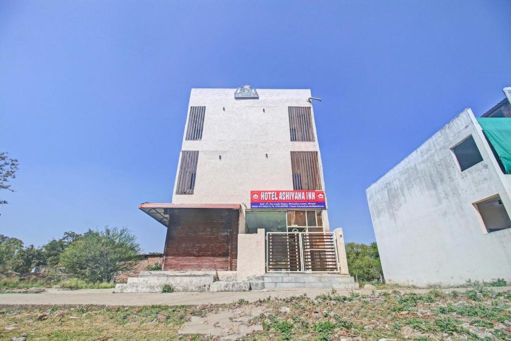 Бхопал: OYO 87057 Hotel Ashiyana Inn