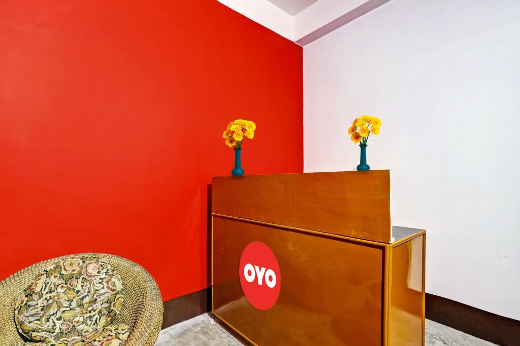 Гувахати: OYO 87459 Lucky 7
