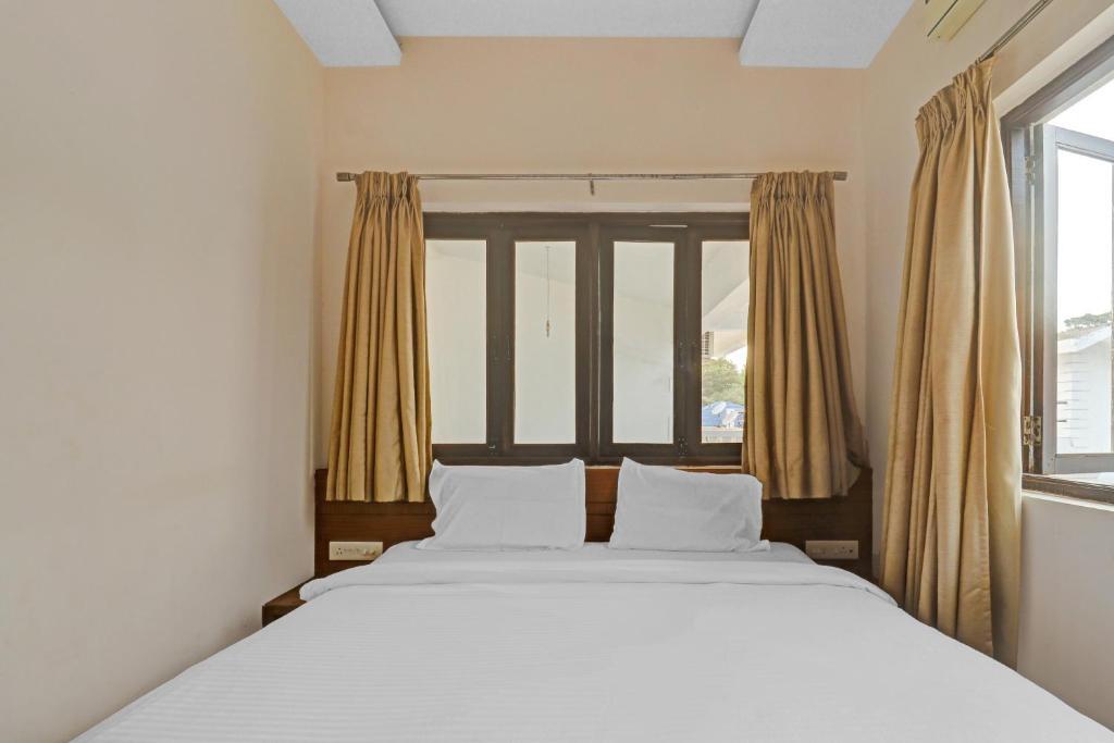 Калангут: OYO 88595 Hotel Aquaa