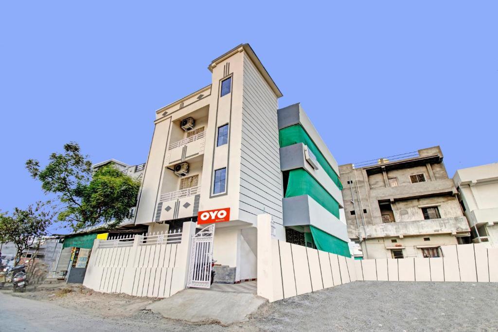 Нагпур: OYO Hotel Pritesh Grand