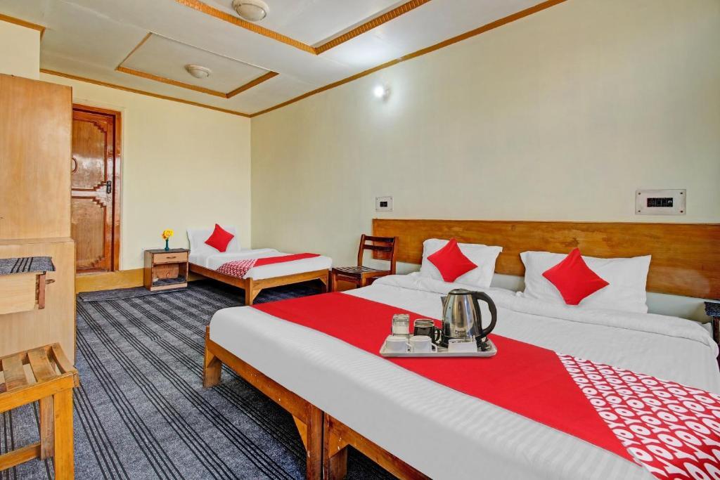 Шринагар: OYO 89626 Hotel Khana Khazana
