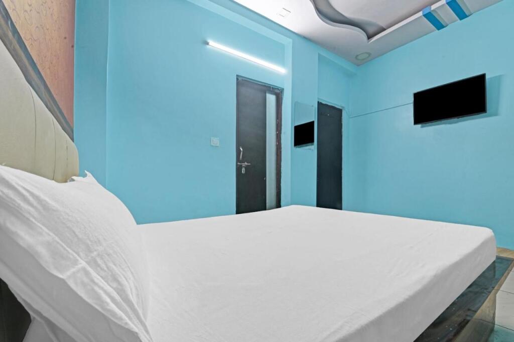 Канпур: OYO 89631 Shiv Nath Hotel