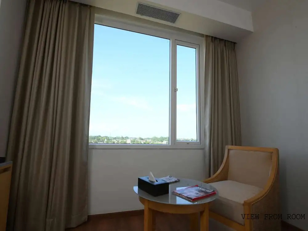 Дибругарх: Pushkara Sarovar Portico Dibrugarh