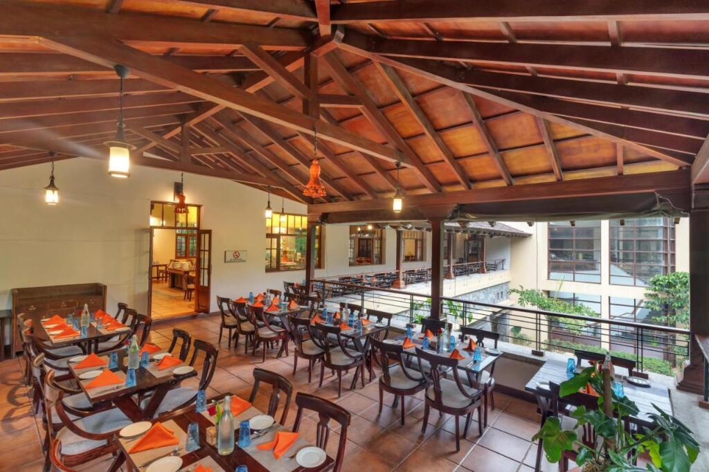 Мумбаи: Club Mahindra Madikeri