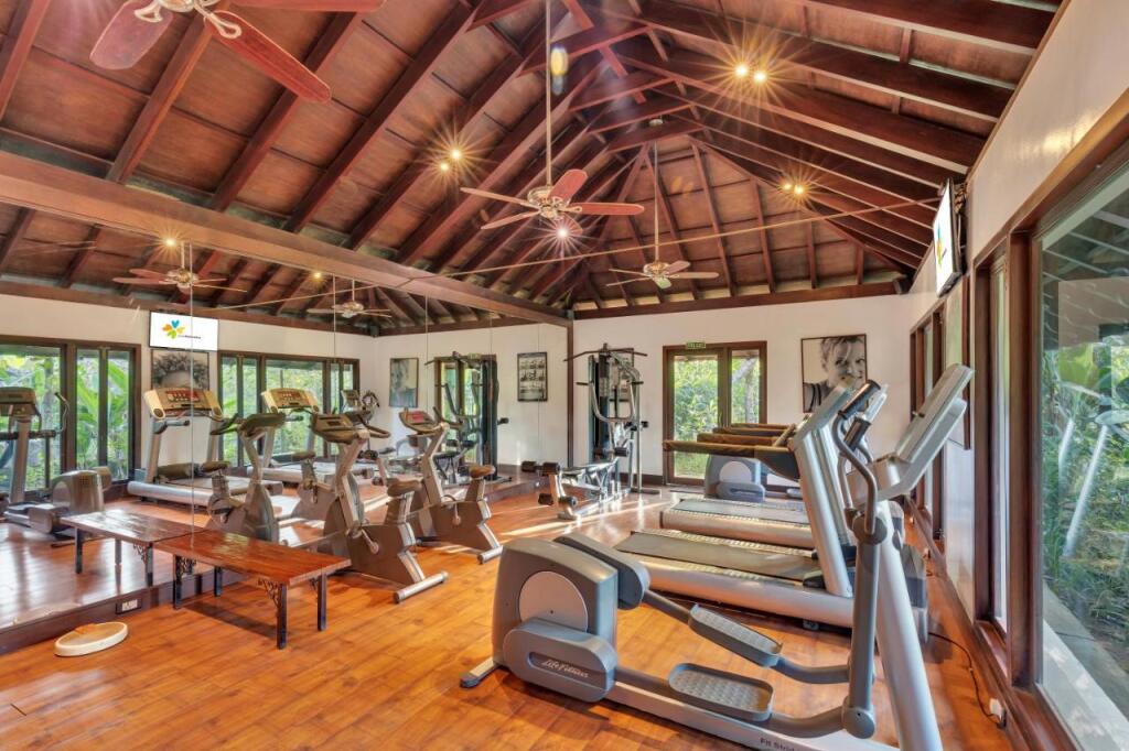 Мумбаи: Club Mahindra Madikeri