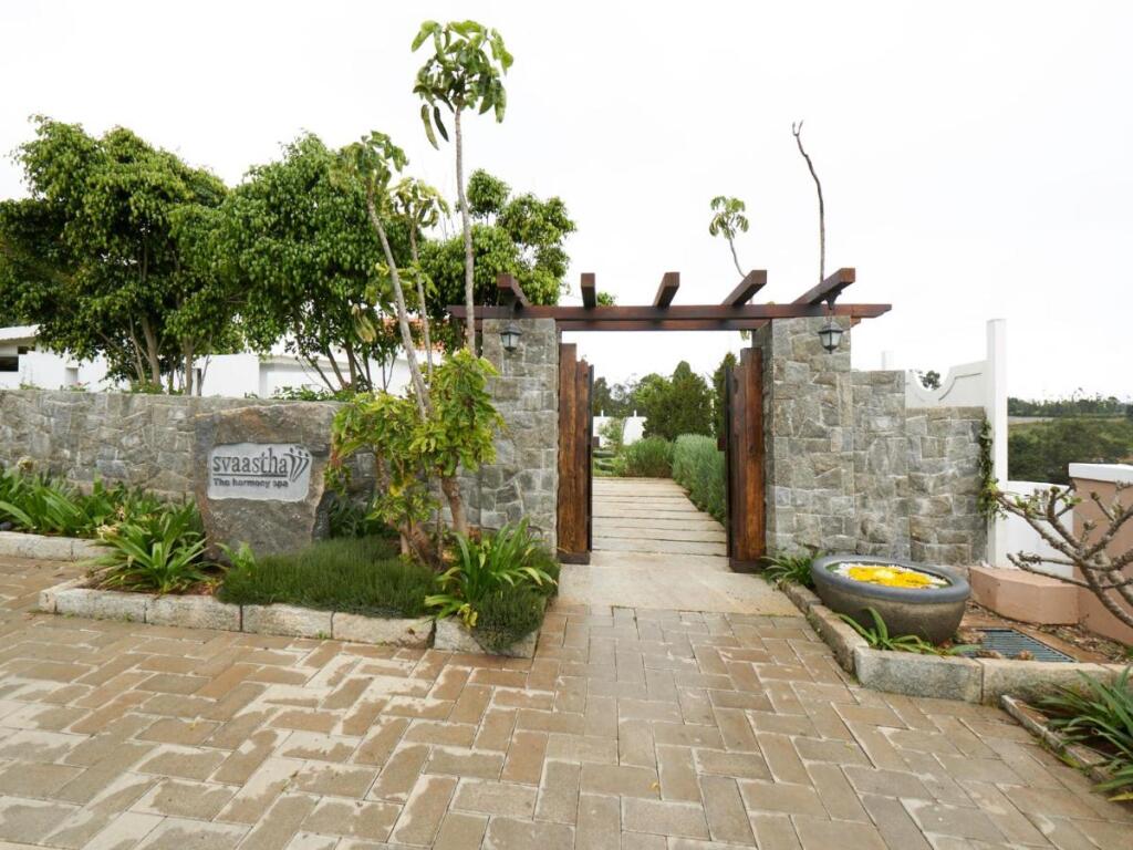 Мумбаи: Club Mahindra Derby Green, Ooty