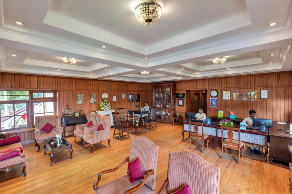 Мумбаи: Club Mahindra Derby Green, Ooty