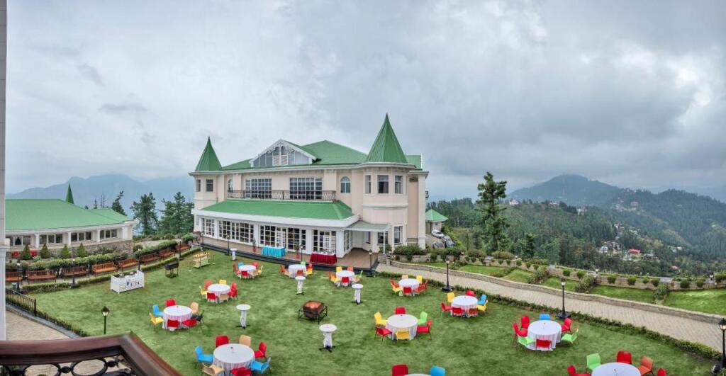 Мумбаи: Club Mahindra Resort - Pristine Peaks Naldehra